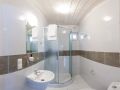 �azienka w domku apartamentowym